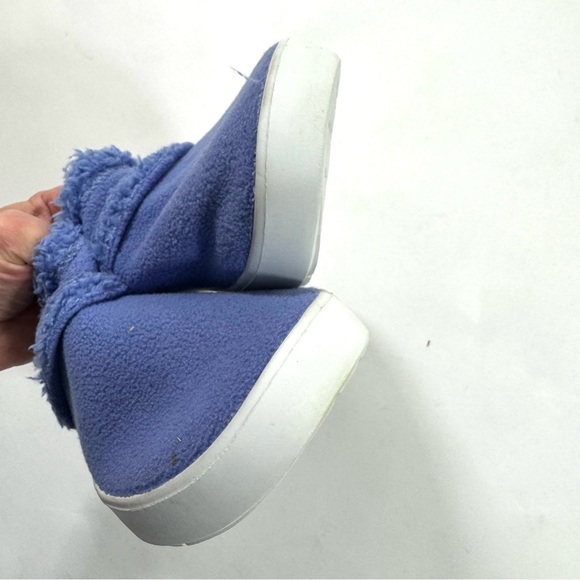 Oofos OOCoozie Soft Low Recovery Shoes  Periwinkle Blue Fleece - Picture 6 of 8